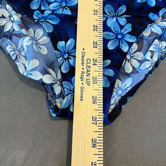 L.L. Bean Women's BeanSport Scoopneck Tanksuit - Size 14L NEVER WORN - Blue - Picture 7 of 11